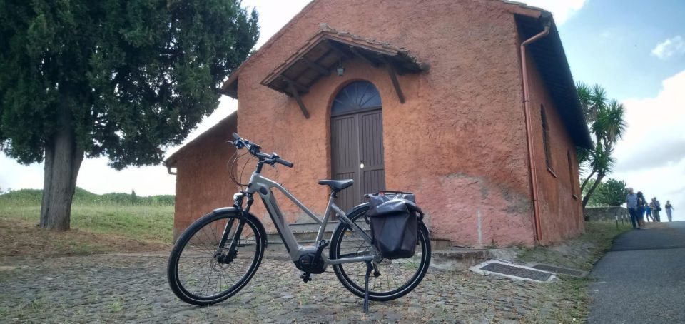Rome: Tour by Top E-bike Ancient Appian Way Catacombs Aqueducts - Where to meet and how to get set up without stress