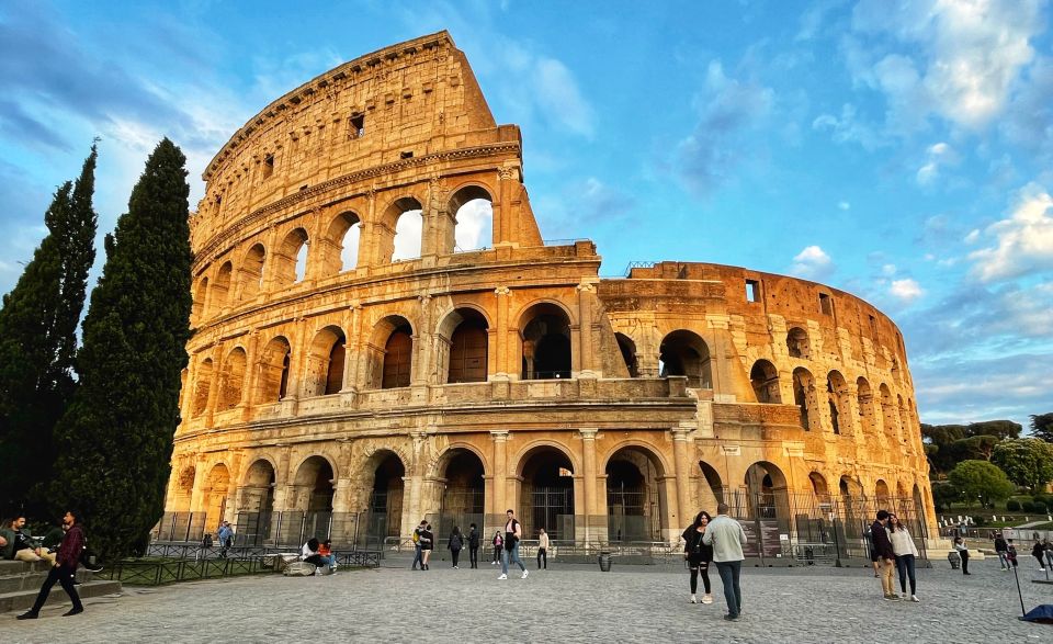 Rome: Ultimate Colosseum, Roman Forum & Palatine Hill Tour - Meeting at Largo Corrado Ricci: What to Do Before You Start Walking