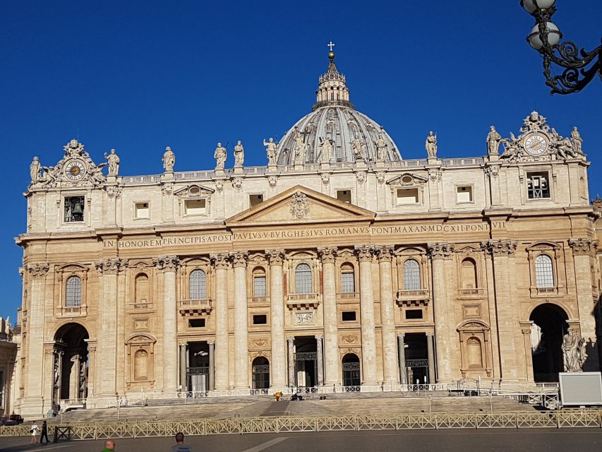 Rome: Vatican Museums and Sistine Chapel, Private Tour - Walking, Dress Code, and Crowd Reality
