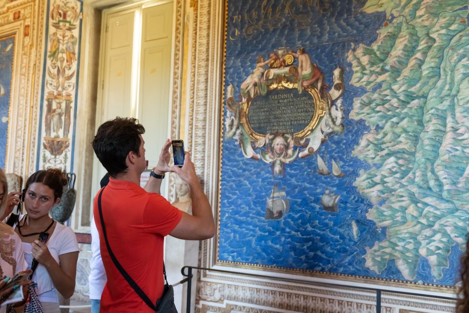 Rome: Vatican Museums, Sistine Chapel & Basilica Guided Tour - Getting there: the exact meeting point and transit tips
