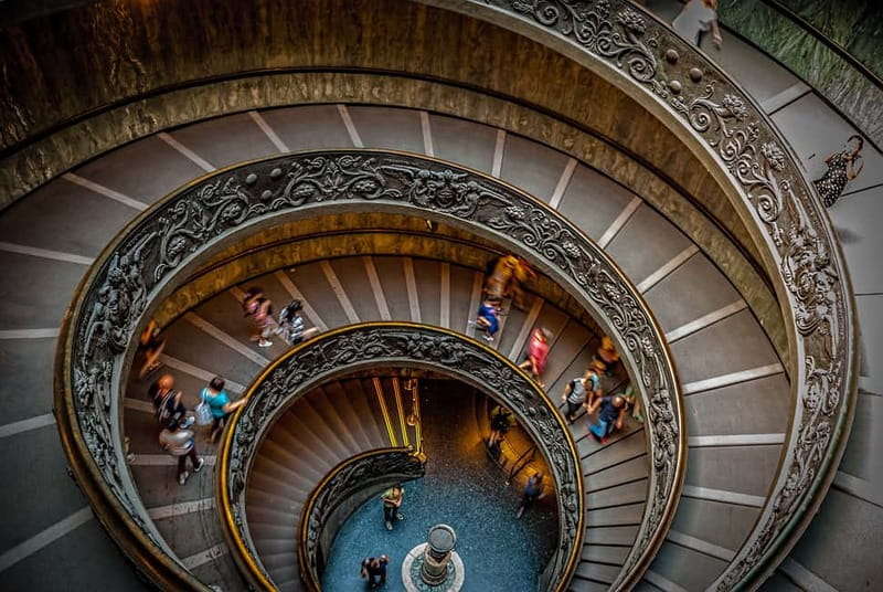 Rome: Vatican Museums & Sistine Chapel Skip-the-Line Tour - Vatican Museums route: highlights without getting swallowed by 2,000 rooms
