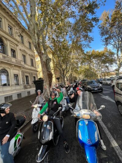 Rome: Vespa Self-Drive Tour with Gelato - Check-in, gear, and the driving rule you can’t skip