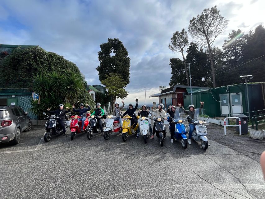 Rome: Vespa Self-Drive Tour with Gelato - Janiculum Hill and Fontana dell’Acqua Paola: the view stop
