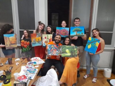 Rome: Wine and Paint Experience in Piazza Navona - Arriving at Corso Vittorio Emanuele II 154: How Check-In Feels