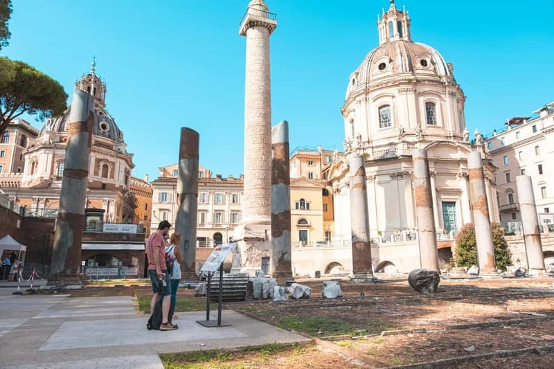 Rome:Colosseum, Roman Forum & Palatine Hill Small Group Tour - Entering the Colosseum without the long queue