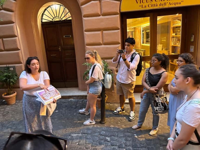 Via Roma: A Journey Through Time - Why Piazza di S. Agostino is a smart starting point